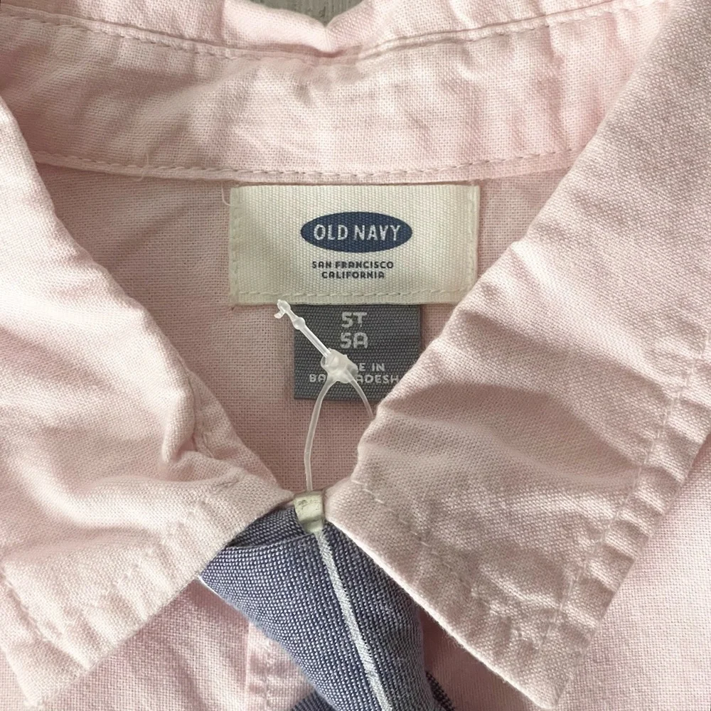 Old Navy Toddler Long Sleeve Button Down Shirt and Tie Set